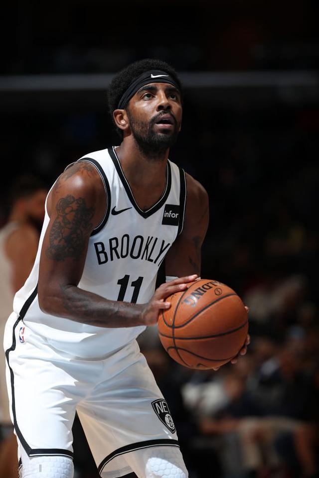 他在策略上 他在策略上