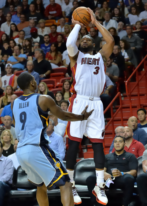 足空间与叙 足空间与叙